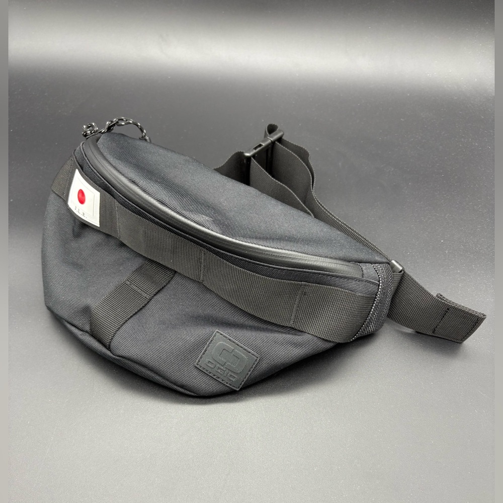 OGIO Japan Limited Edition Collection Fanny Pack Black NEW